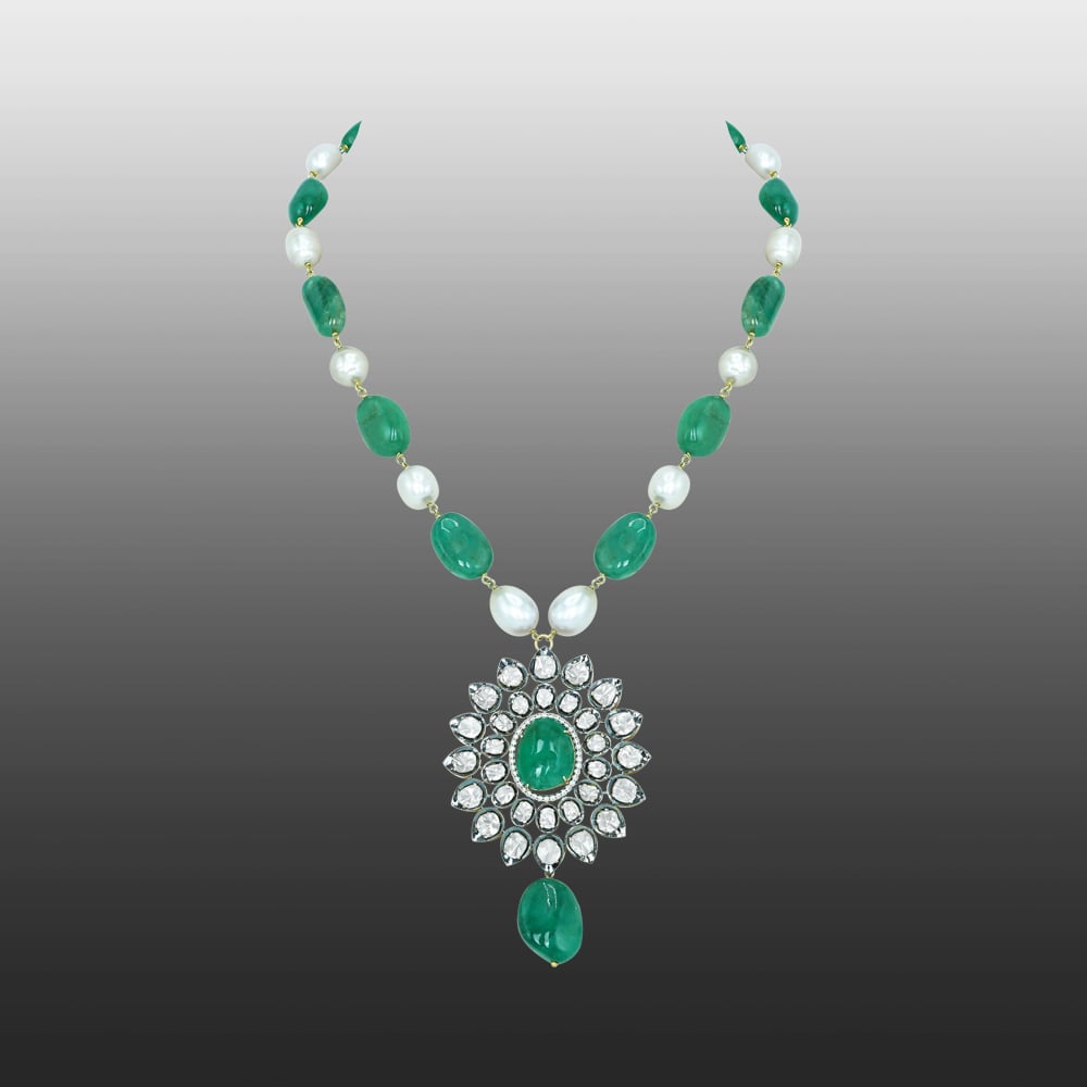 Emerald Cabochon Polki Necklace with Emerald and Pearl Strand
